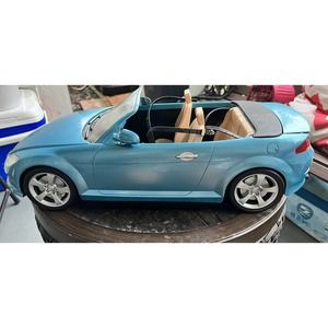 2004 Mattel Barbie My Scene Club Birthday Blue Convertible